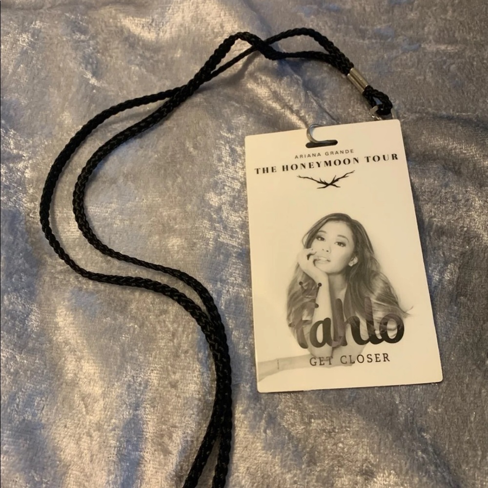 Ariana Grande VIP Pass